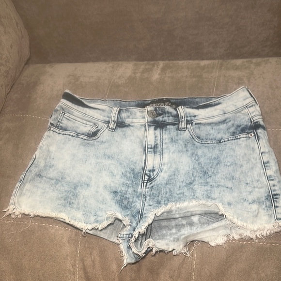 Express Blue Jean Shorts with Vintage Distressed Look - Picture 1 of 8